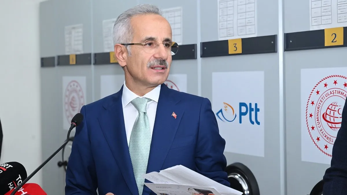 Kargolar aynı gün teslim edilecek! Bakan Uraloğlu anlattı: 4 bin gönderi kabul edildiği gün alıcısına ulaştı