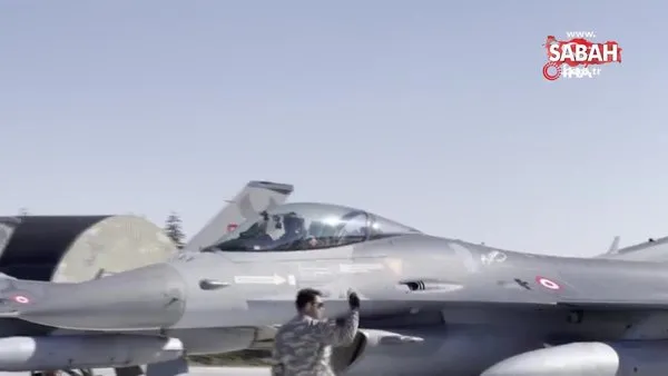 MSB, ABD uçak gemisinden havalanan uçaklara eşlik eden Türk uçaklarını paylaştı | Video