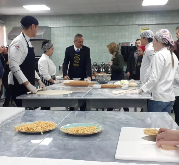 turkiyenin-ilk-gastronomi-lisesi-kapadokyada-acildi-1672144015402.jpg