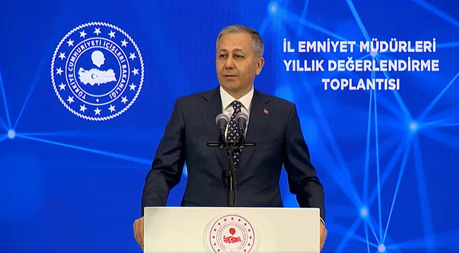 bakan-yerlikaya-2025-yilinin-ilk-11-ayinda-7-teror-eylemi-engellendi-1765964604171.jpeg