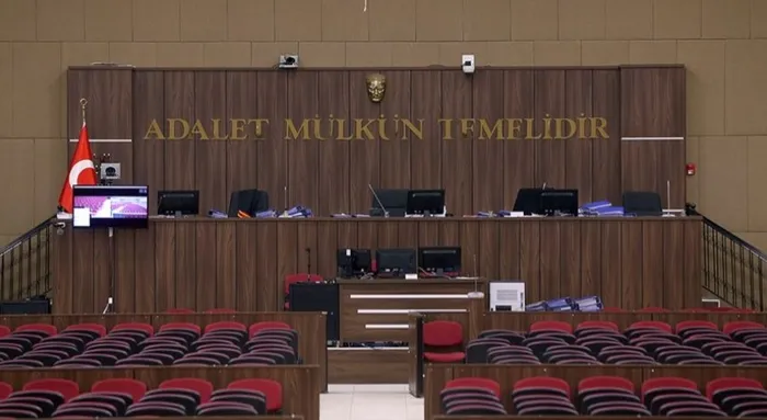 kadin-baskanin-sacinda-kokain-tespit-edildi-1779365664144.jpg