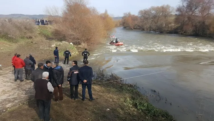 Çanakkale 4 kayıp çocuğu arıyor!