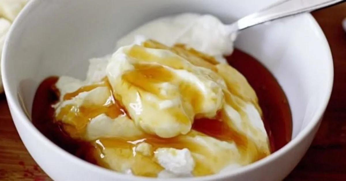 Keciboynuzu Pekmezinin Faydalari Saymakla Bitmiyor Iste Yogurtla Tuketilen Keciboynuzunun Mucizevi Faydalari Kadin Haberleri