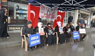 Evlat nöbetinde gözyaşları yerini sevinç ve umuda bıraktı #mus