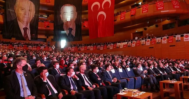 MHP’nin Güçlü Siyaset, Lider Türkiye, Hedef 2023 toplantılarının ilki Bursa’da yapıldı