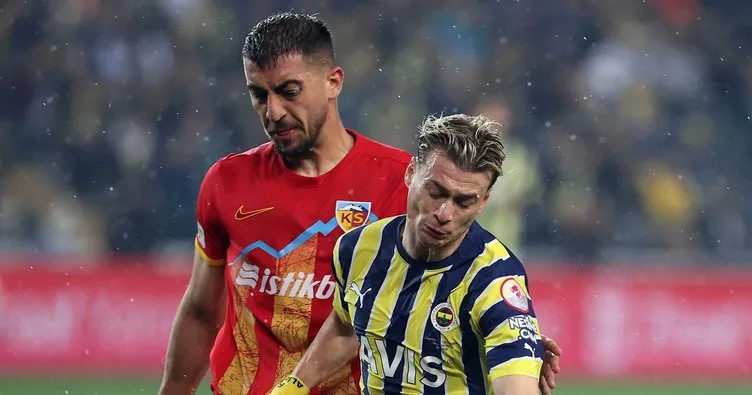 Son dakika Fenerbahçe haberleri: Fenerbahçe’de Alioski’ye kupa ödülü! Fatih Karagümrük maçında...