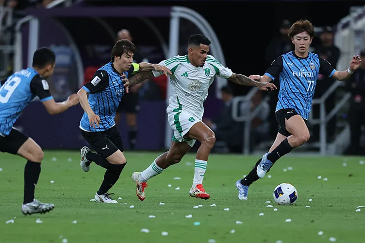 Merih Demiral tarih yazdı! Al Ahli ilk kez Asya Şampiyonlar Ligi şampiyonu oldu