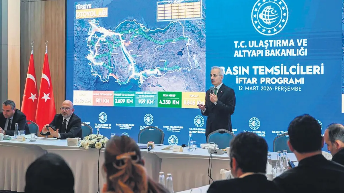 Otoyol ve köprülerin satılması söz konusu değil Otoyol ve köprülerin satılması söz konusu değil