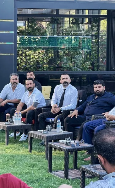 Celaliler İzmir’de Buluştu