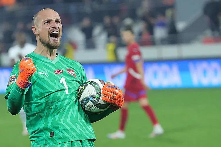 MUSLERA'NIN YERİNE TAM 21 ADAY: Galatasaray'ın izlediği kaleciler ortaya çıktı