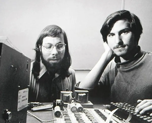 Apple’ın 41 yıllık hikayesi