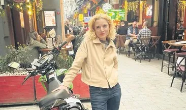 Ünlü oyuncu Şişli'de ortalığı birbirine kattı! 1 gecede 5 araca hasar verdi #istanbul