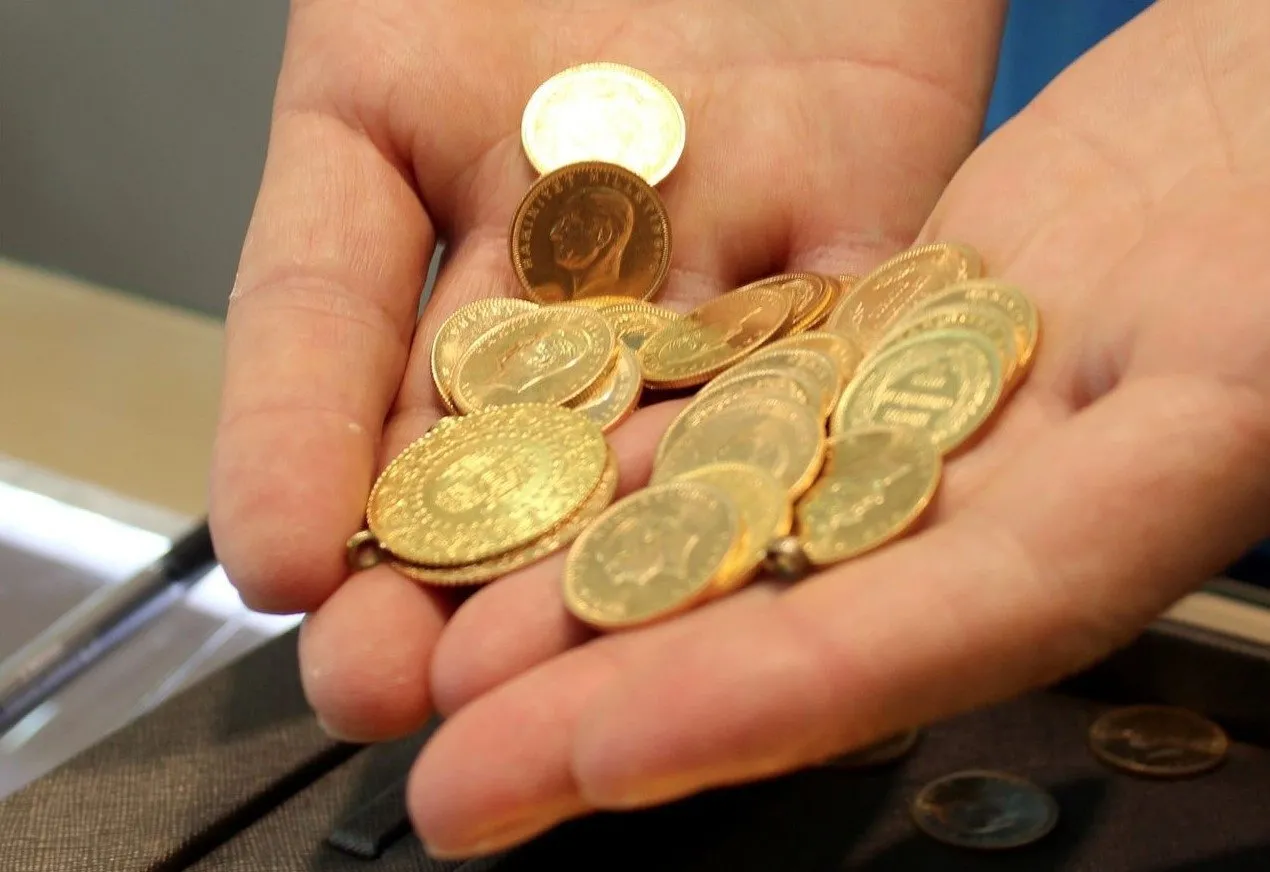 BUGÜN GRAM VE ÇEYREK ALTIN NE KADAR? 27 Haziran 2024 gram, çeyrek