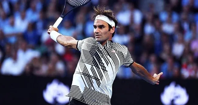 Federer adını yarı finale yazdırdı
