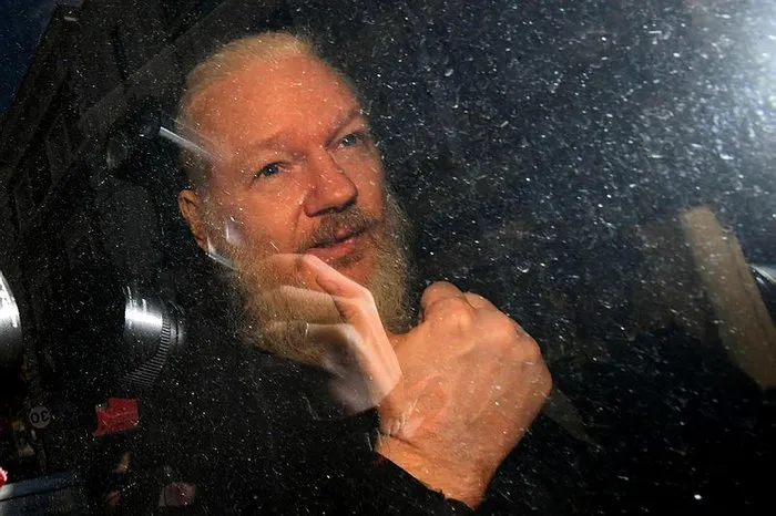 site:sabah.com.tr julian assange ile ilgili gÃ¶rsel sonucu