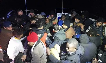 30 göçmen son anda kurtarıldı