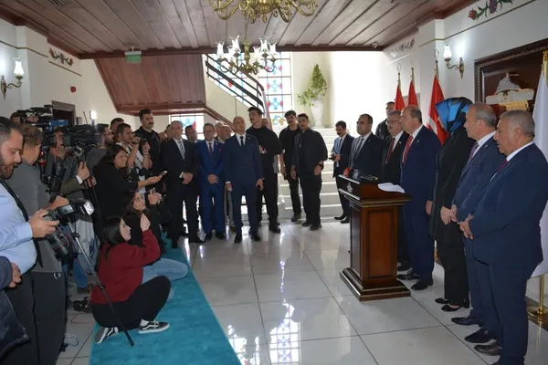filistindeki-durumu-uzuntu-ve-endise-ile-izliyoruz-1698066466532.jpg