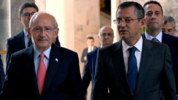 CHP'li Eren Erdem'den Özgür Özel'e: Namus sözü verdiniz çark ettiniz