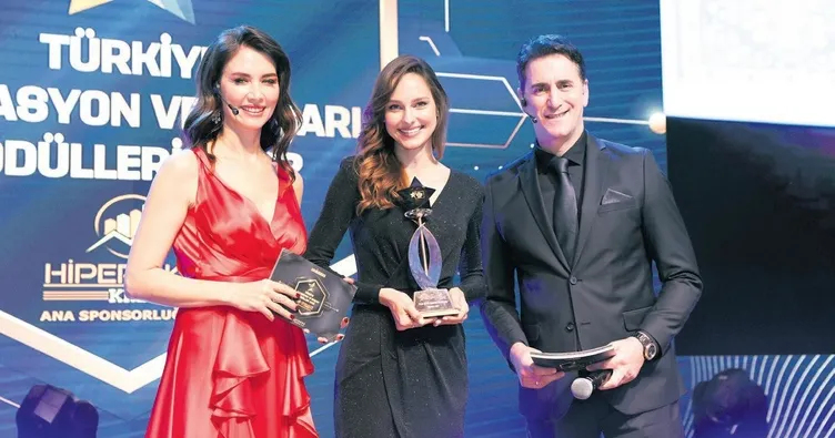 Aldatmak ve Yalnız Kurt’a çok özel ödül