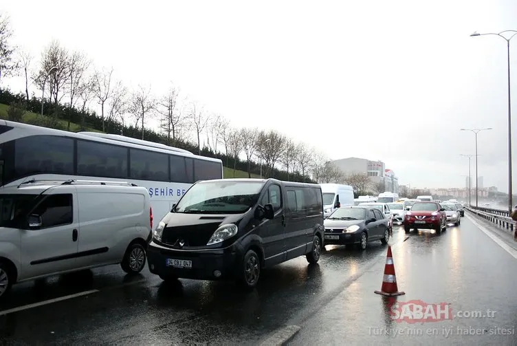 Son dakika: Beşiktaş TEM’de zincirleme kaza... FSM yolu kapandı