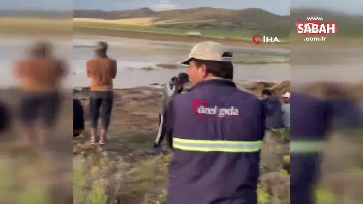 Başkent'te selin sürüklediği iki araç toprak altında kaldı | Video