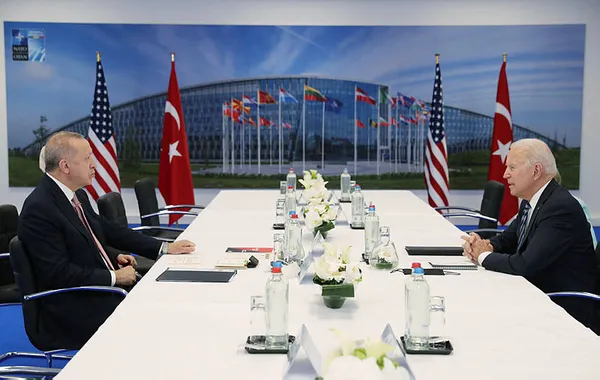 son-dakika-nato-zirvesinde-tarihi-bulusma-baskan-erdogan-biden-gorusmesi-basladi-1623687390290.jpg Son dakika: Başkan Erdoğan-Biden görüşmesi sona erdi! Biden'dan ilk değerlendirme
