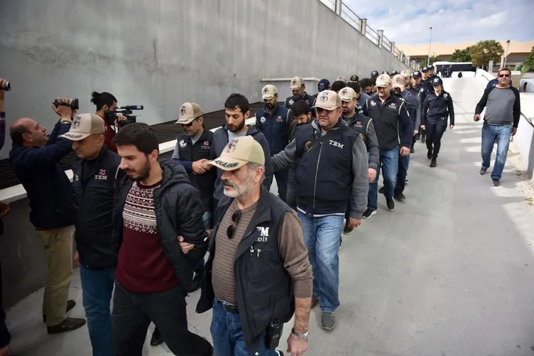 Son dakika: Mersin'de polis servis aracına yönelik bombalı saldırının zanlıları yakalandı