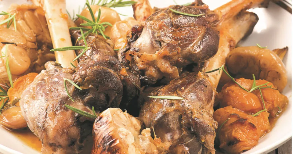 Fırında KayısıIı Kuzu İncik Tarifi Et Yemekleri Sofra