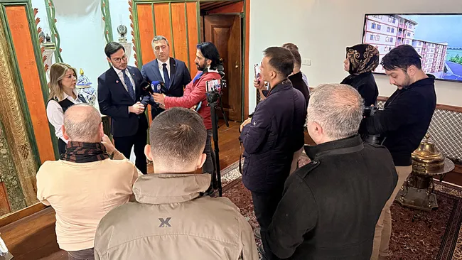 tokat-ile-musul-arasinda-kardes-sehir-protokolu-tokat-belediye-baskani-yazicioglu-altyapi-konusunda-cok-buyuk-1769519005371.jpeg Tokat ile Musul arasında Kardeş Şehir Protokolü! Tokat Belediye Başkanı Yazıcıoğlu: Altyapı konusunda çok büyük ihtiyaçları var