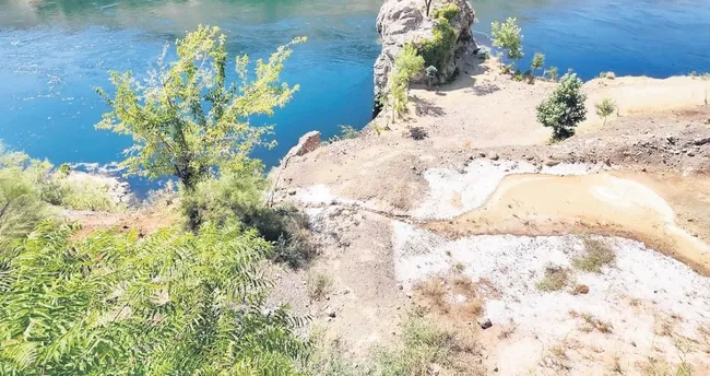 Keban’da çevre felaketi