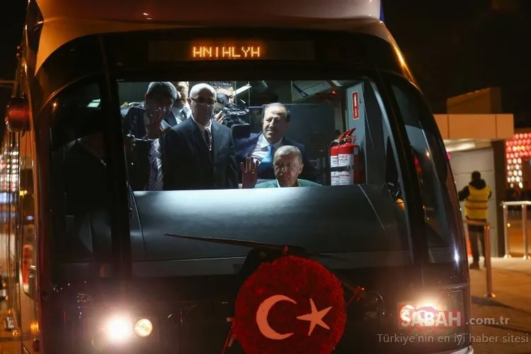 Başkan Erdoğan Antalya'da tramvay hattı açıp test sürüşü yaptı