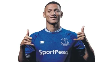 Ölümün gözlerinin içine baktım