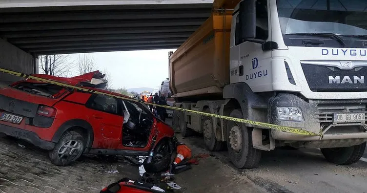 Kamyona çarpan otomobilin sürücüsü kadın mühendis öldü