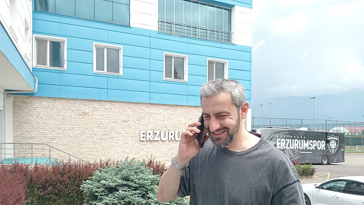 Teknik direktör Serkan Özbalta, Erzurum’da! Teknik direktör Serkan Özbalta, Erzurum’da!