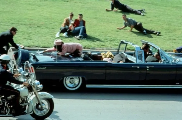 abd-yonetiminden-kennedy-suikastiyla-ilgili-yeni-karar-gizli-belgeler-yayimlanacak-1635002637573.jpg ABD yönetiminden Kennedy suikastıyla ilgili yeni karar! Gizli belgeler yayımlanacak