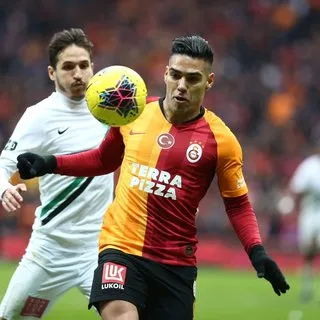 Galatasaray'da Radamel Falcao şoku