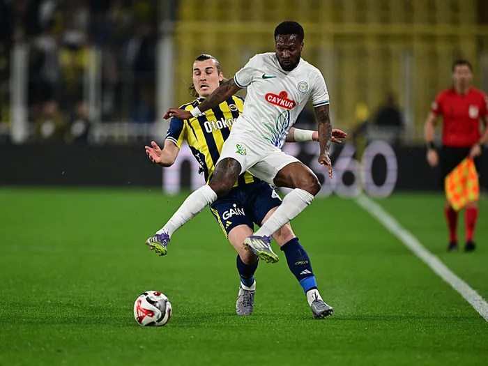canli-super-ligde-fenerbahce-rizespor-maci-1776447347609.jpeg