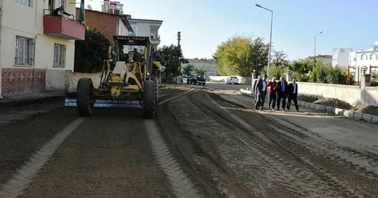 Nazilli Belediyesi yol yapım çalışmalarına hız kesmeden devam ediyor