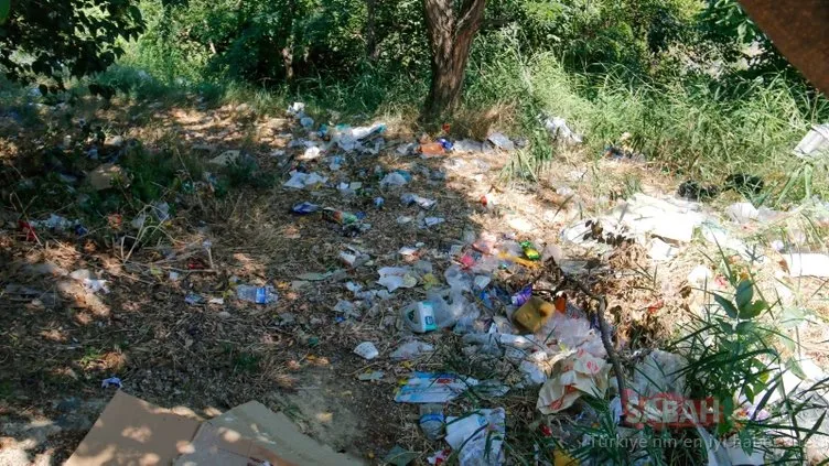 İBB’nin ’15 Temmuz Otogarı’ PR’ı boş çıktı! Çöp yığınlarıyla doldu...