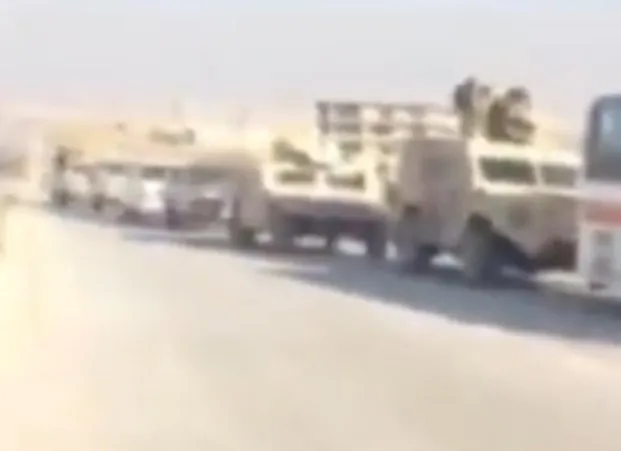 PKK/YPG Halep’i terk ediyor: ABD yapımı zırhlı araçlar görüntülere yansıdı!