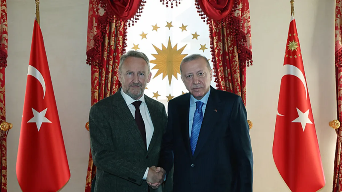 Başkan Erdoğan, Bakir İzzetbegoviç’i kabul etti Başkan Erdoğan, Bakir İzzetbegoviç’i kabul etti