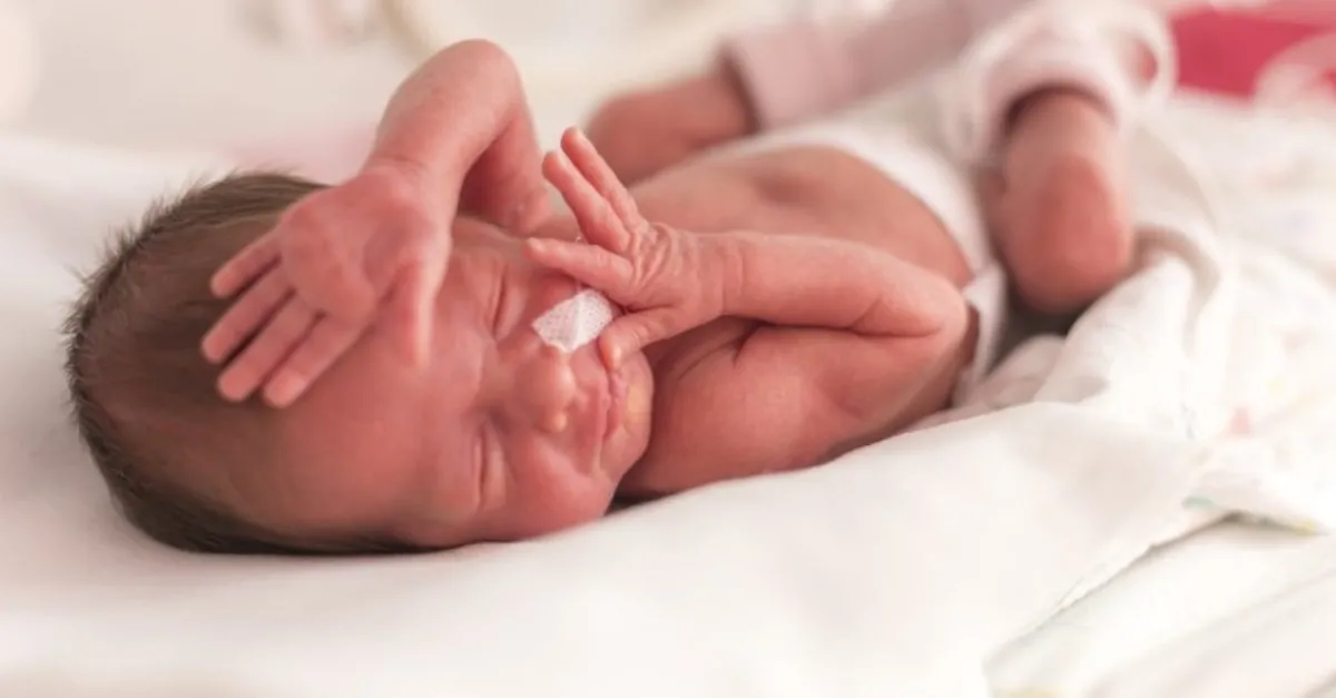 premature bebegin goz ve isitme taramalarini zamaninda yaptirin bebek haberleri