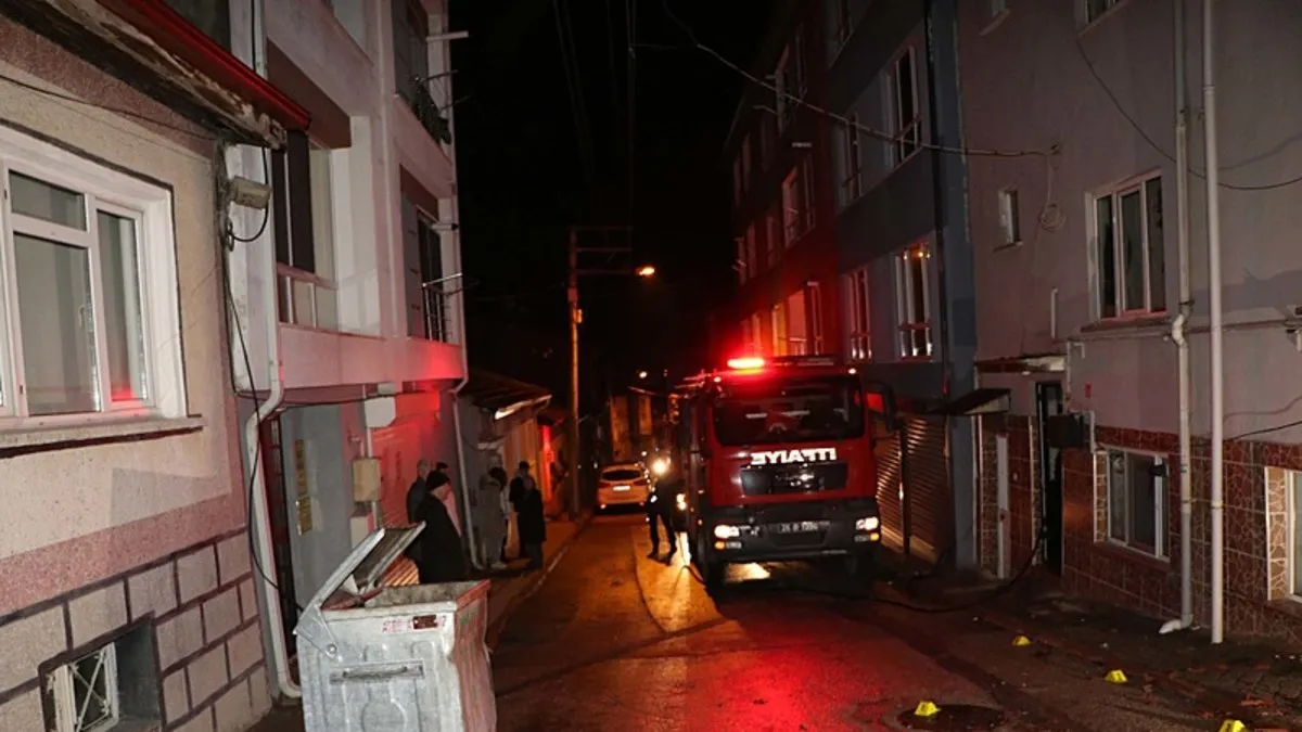 Eskişehir'de kan donduran olay: 1,5 yaşındaki çocuğun boynunu kesti, evini yakmaya kalktı