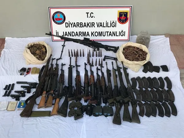 TSK hem içeride hem dışarıda