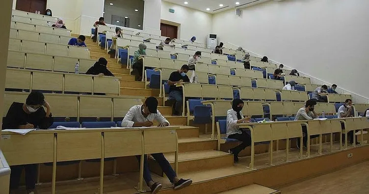 Anadolu Üniversitesi AÖF yaz okulu yüz yüze mi online mı yapılacak? AÖF yaz okulu sınav tarihleri ve sınav formatı belli mi?