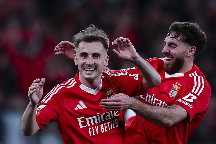 Kerem Aktürkoğlu ve Hakan Çalhanoğlu golleriyle Avrupa’yı salladı! Adeta resital sundular...