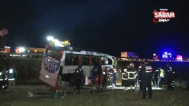Niğde - Ankara Otoyolu'nda otobüs şarampole devrildi: 2 ölü, 40 yaralı | Video