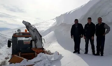 Ardahan’da kar ve tipi nedeniyle kapanan yollar ulaşıma açıldı