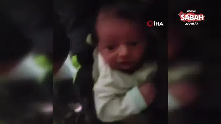 Hatay'da 90 saat sonra 10 günlük yağız bebek ve annesi enkazdan sağ çıkartıldı | Video