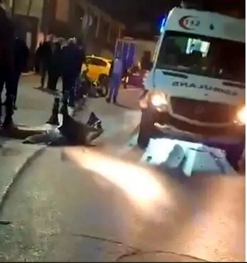 Ambulans ile motosiklet çarpışması sonucu oluşan kaza